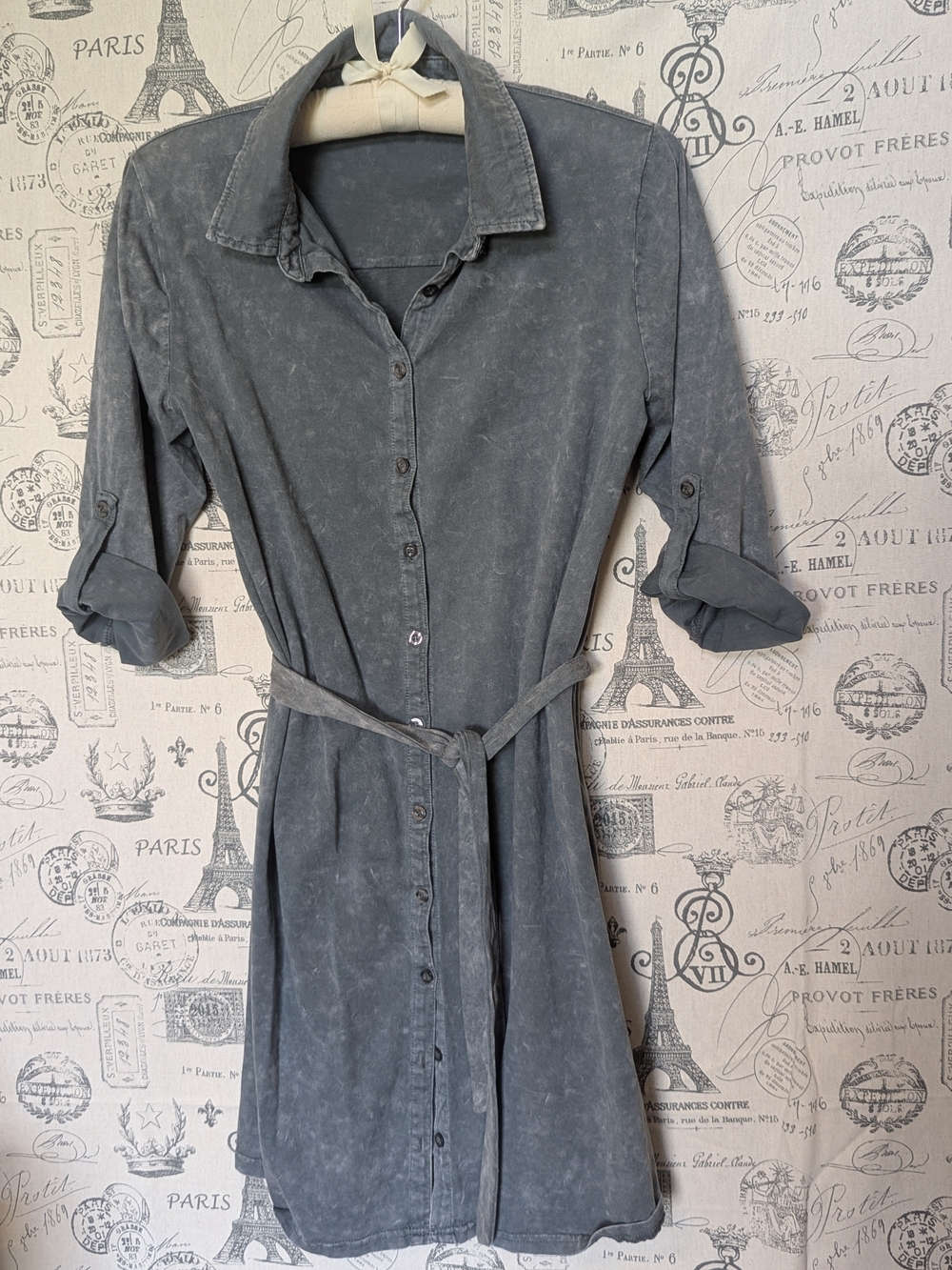 Cable & Gauge Acid Washed Gray Button-Down Shirt Dress - Size Medium